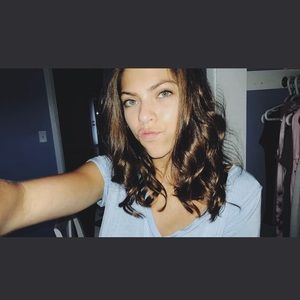 Meet your Posher, Brina